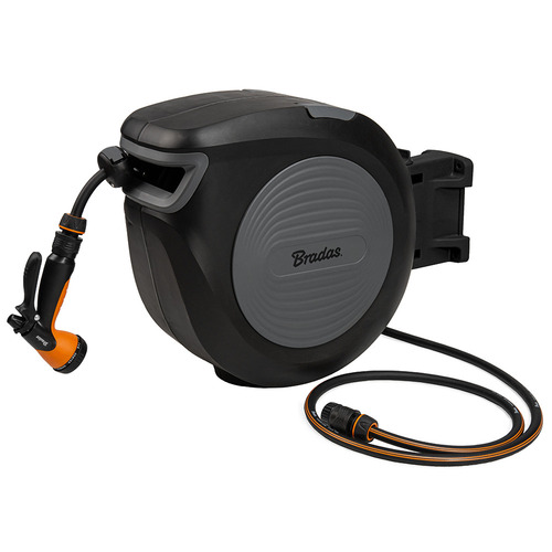 BLACK LINE bęben automatyczny z wężem 1/2" - 20m i akcesoriami 1